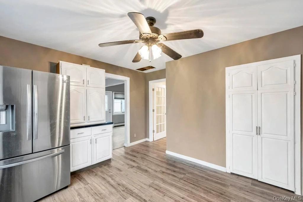 Photo of 143 Blacksmith Road E