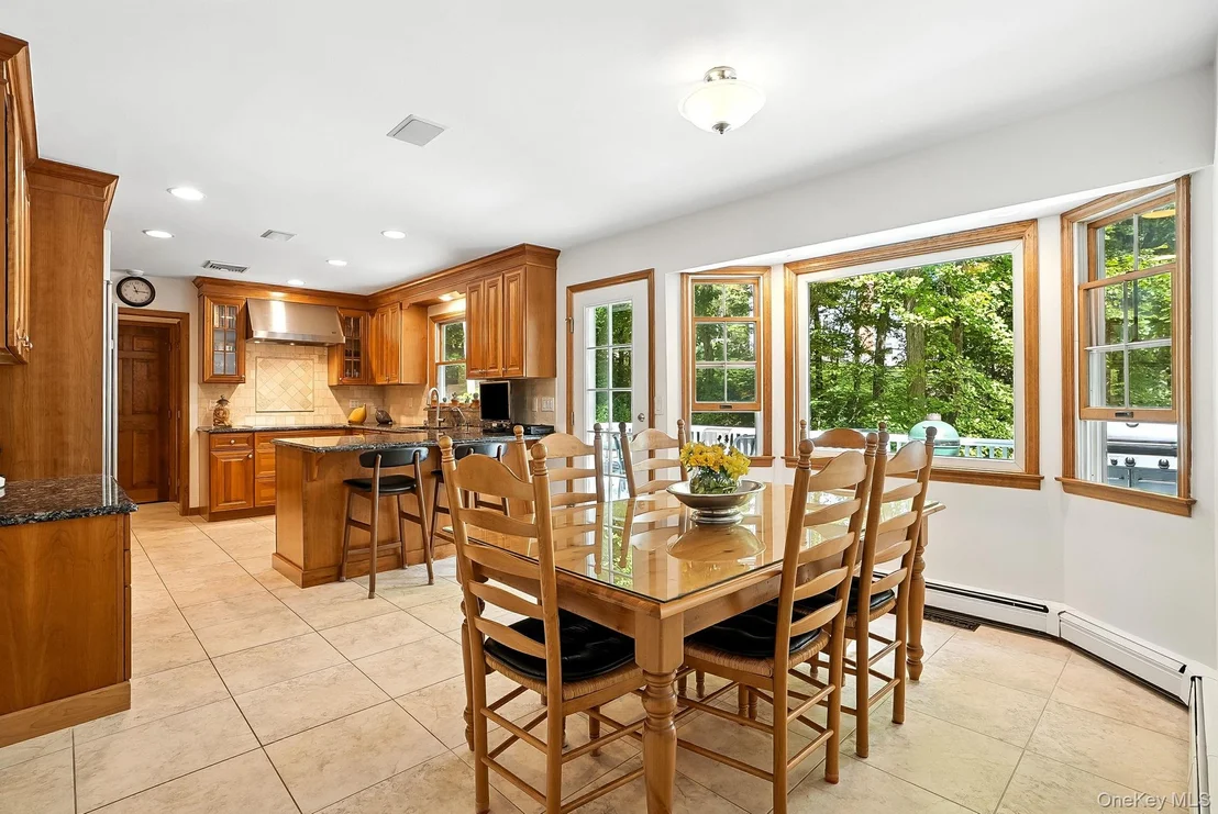 Photo of 7 Hilltop Road