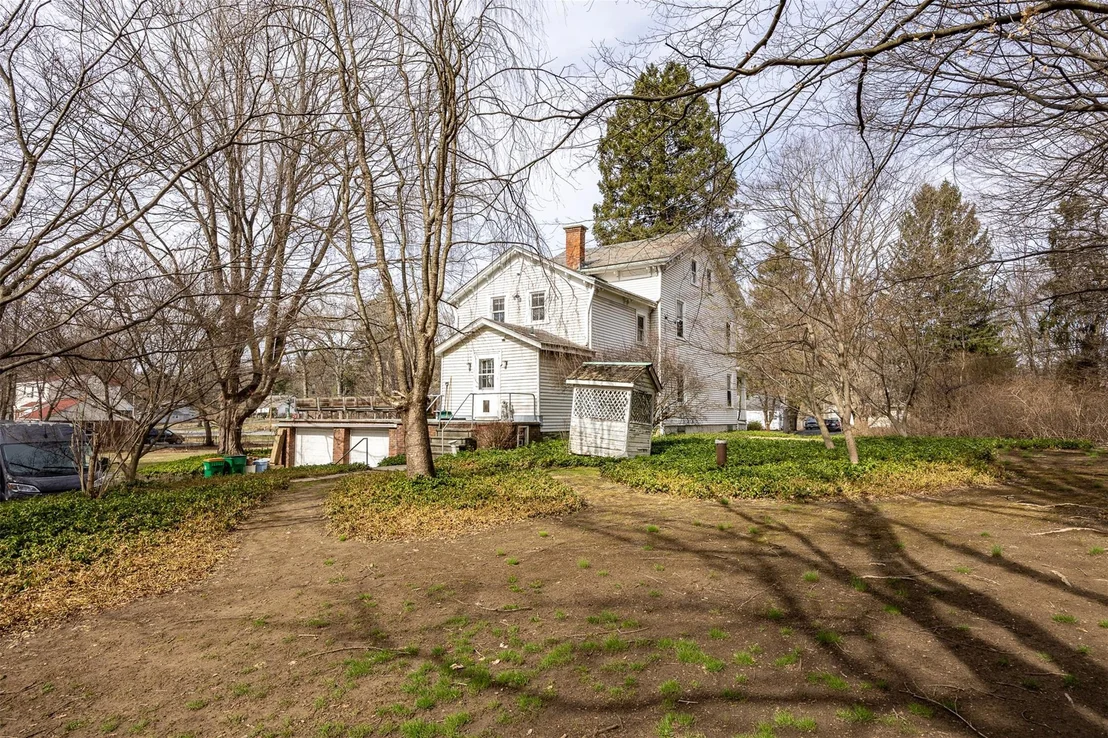 Photo of 655 Vassar Road