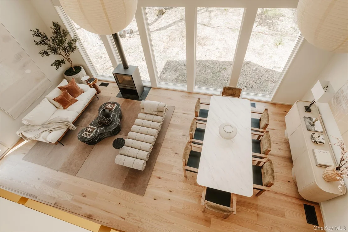 Photo of 332 Mohonk Road