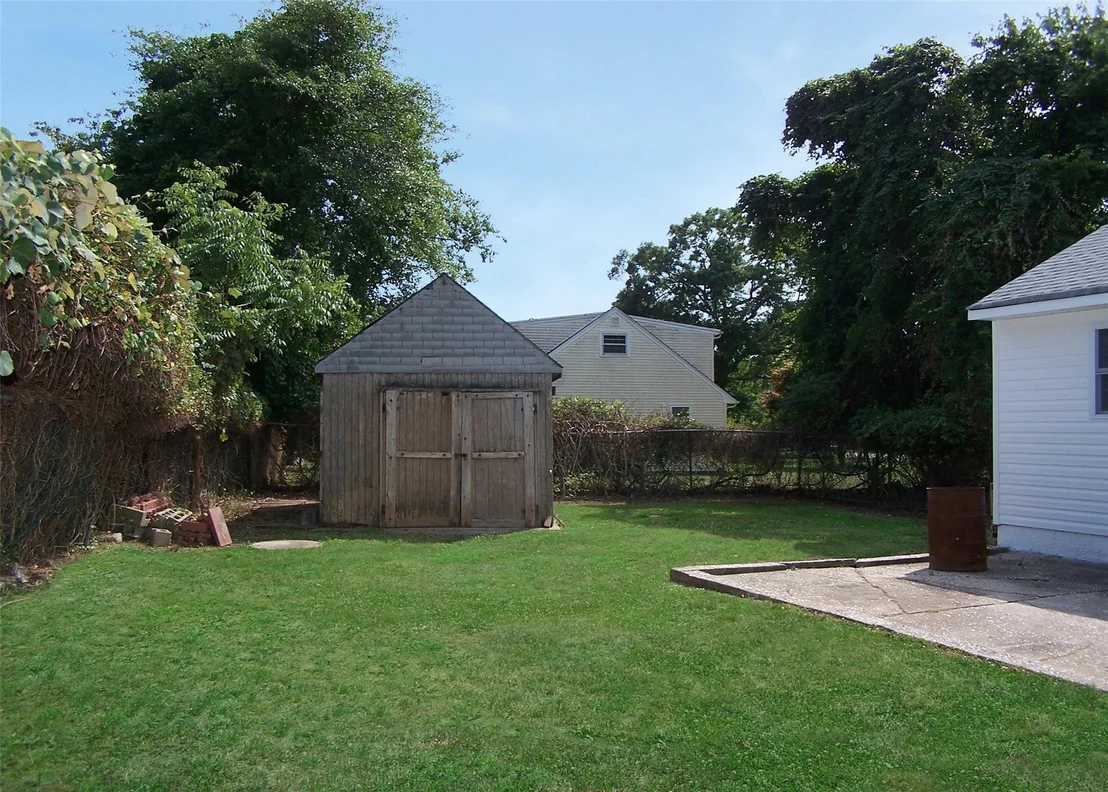 Photo of 1 Hampton Road