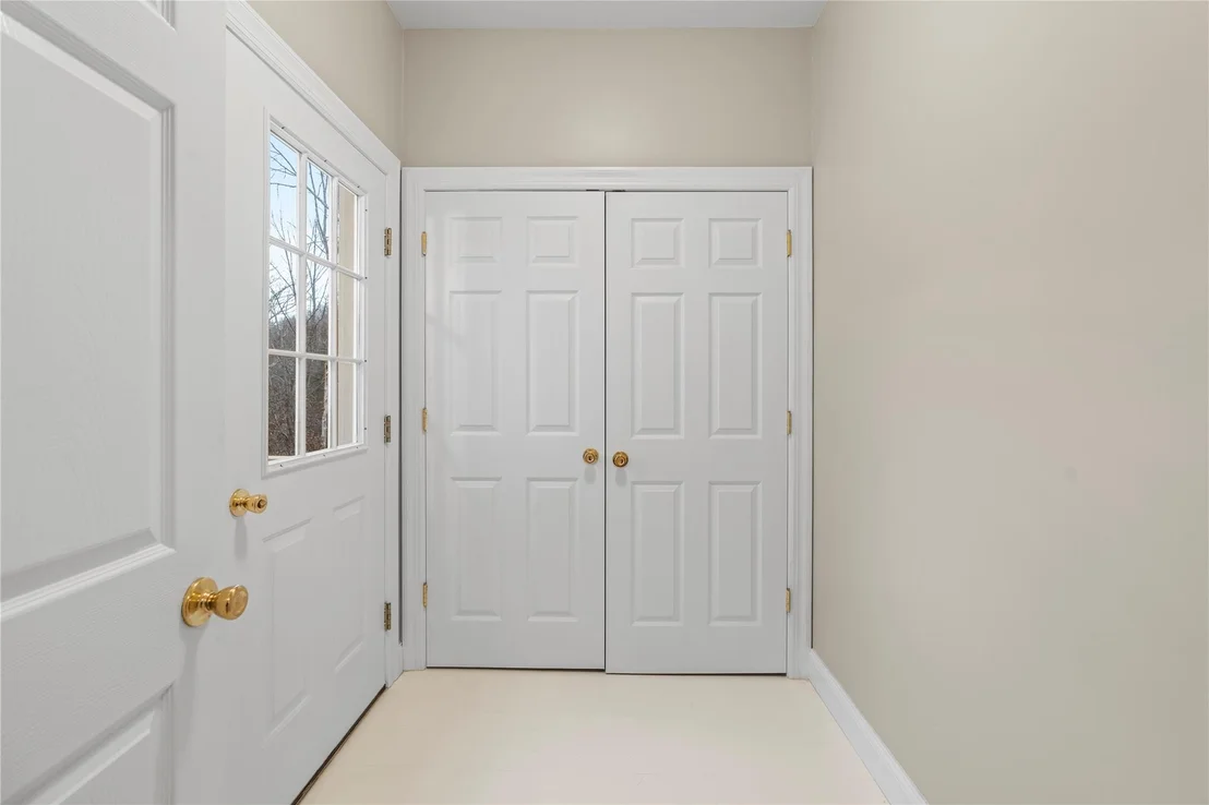 Photo of 160 Simpson Road