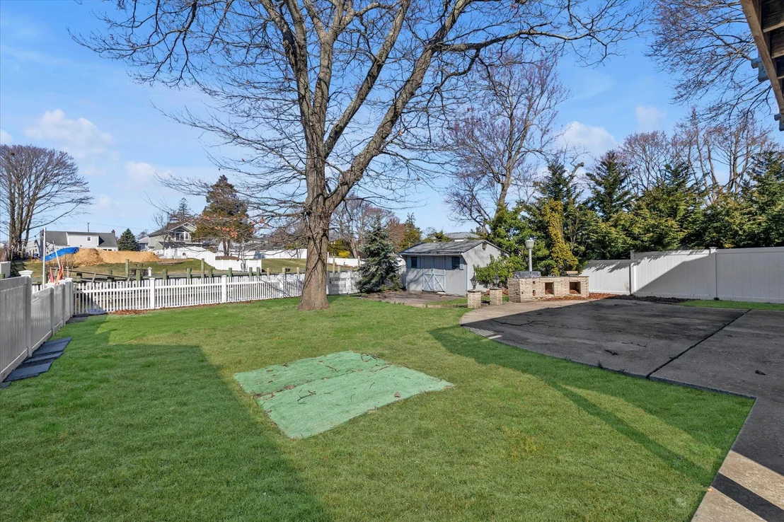 Photo of 16 Beverly Road