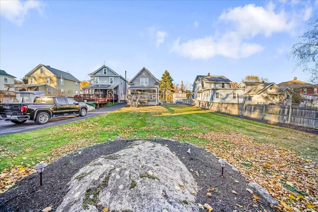 Photo of 23 Oak Street