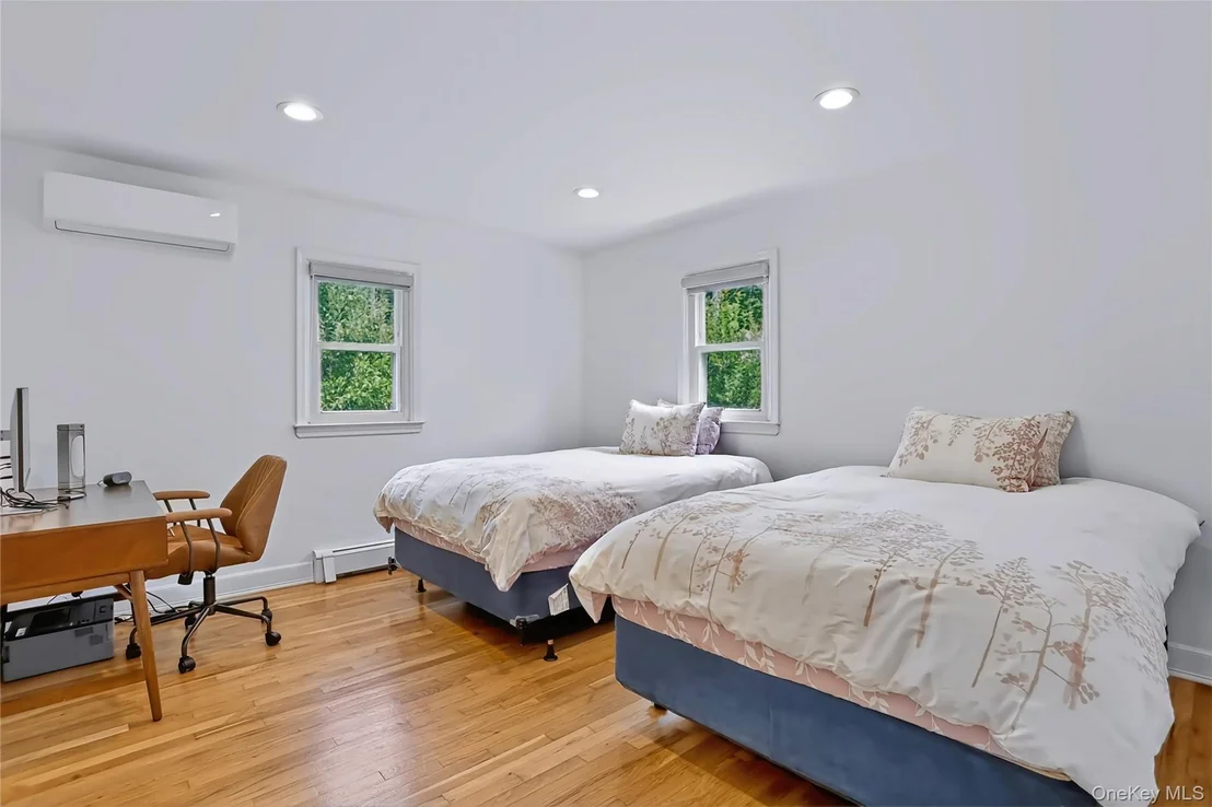 Photo of 1 Stemmer Lane