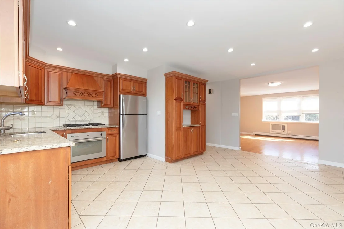 Photo of 223 Ditmars Street