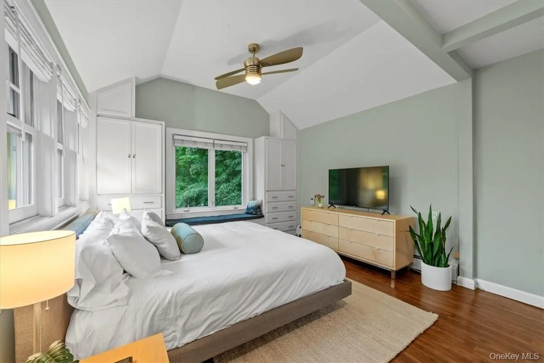 Photo of 28 Inningwood Road