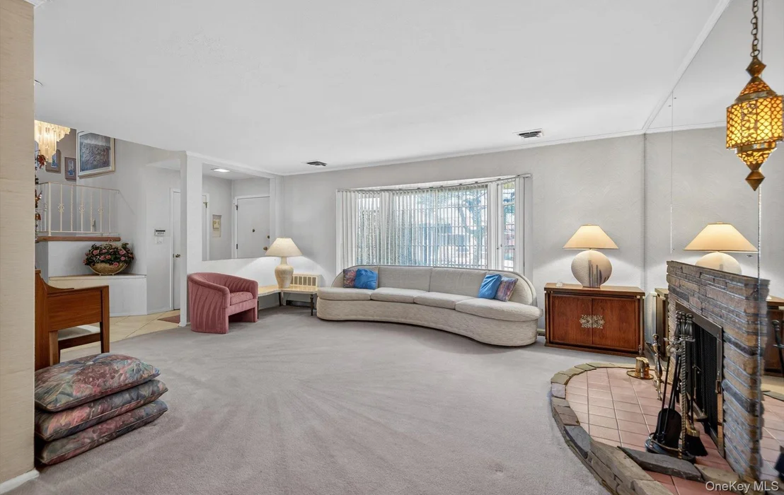 Photo of 7 Carling Drive