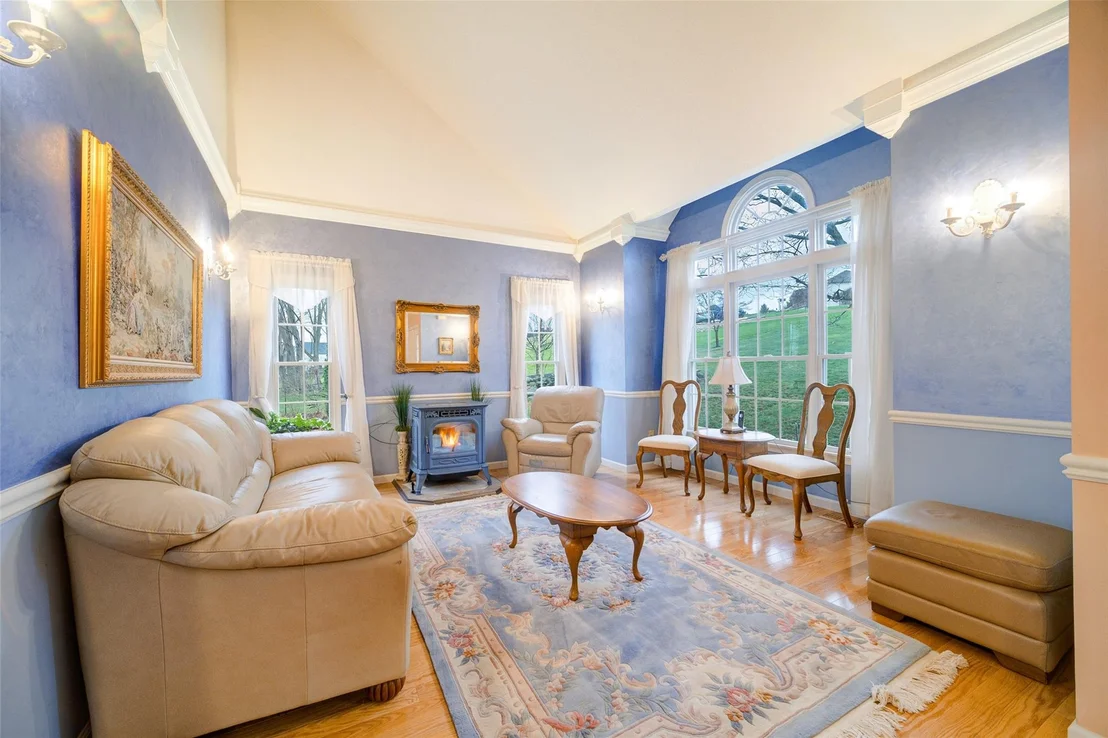 Photo of 48 Duke Drive
