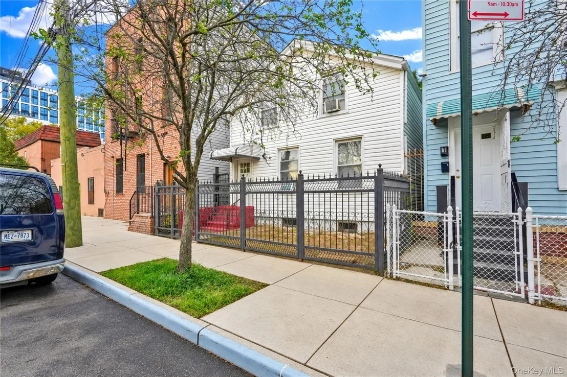 Photo of 243 Schenck Avenue