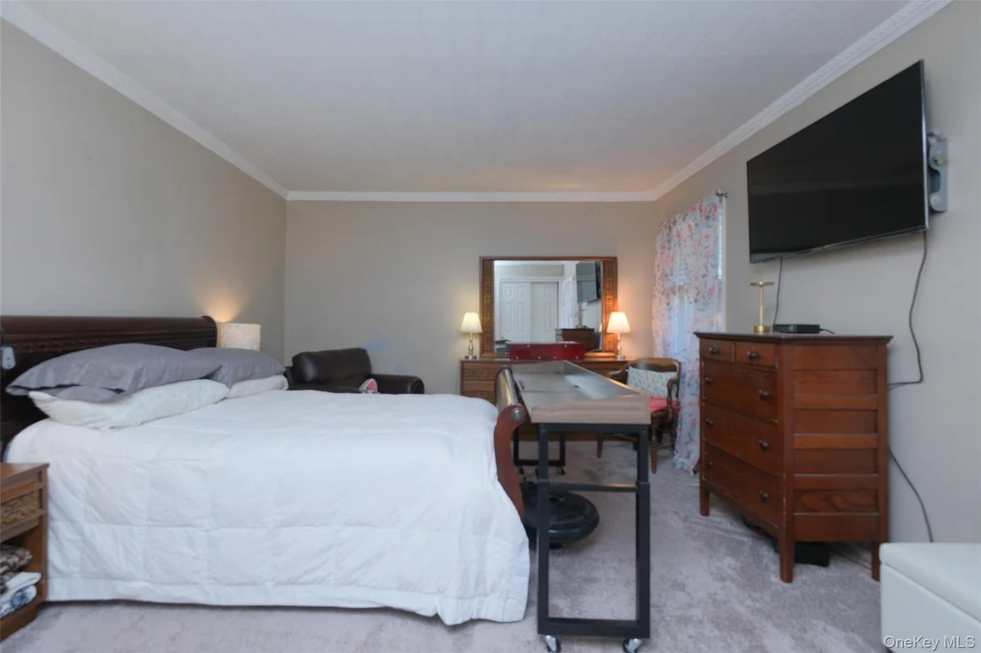 Photo of 1434 Elm Street