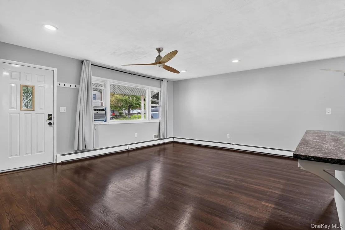 Photo of 30 Chestnut Avenue