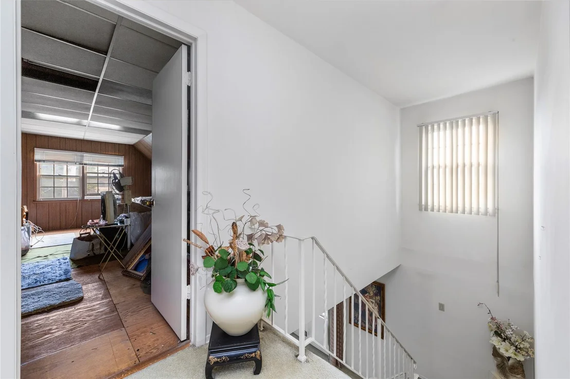 Photo of 14163 11th Avenue