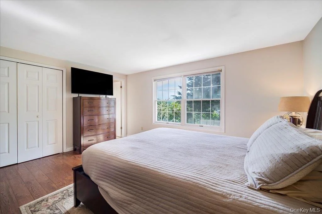 Photo of 553 Lake Road