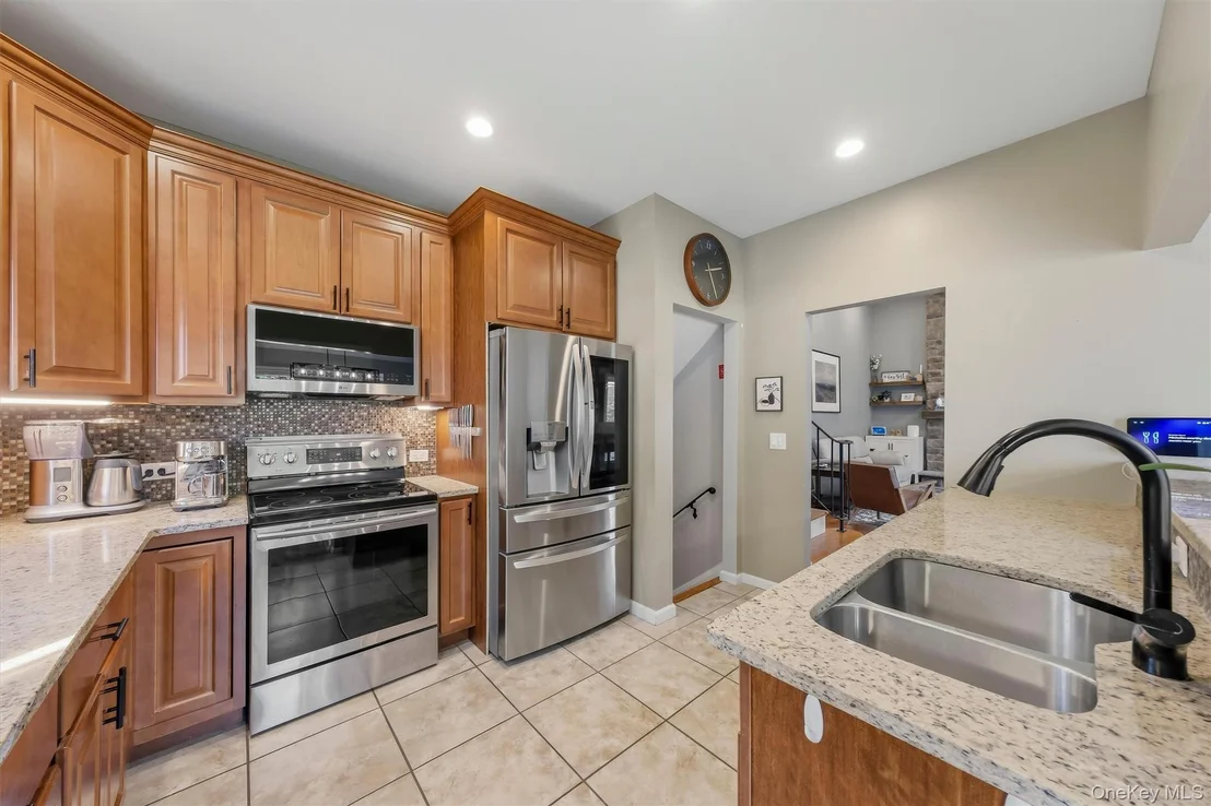 Photo of 47 Scenic Drive