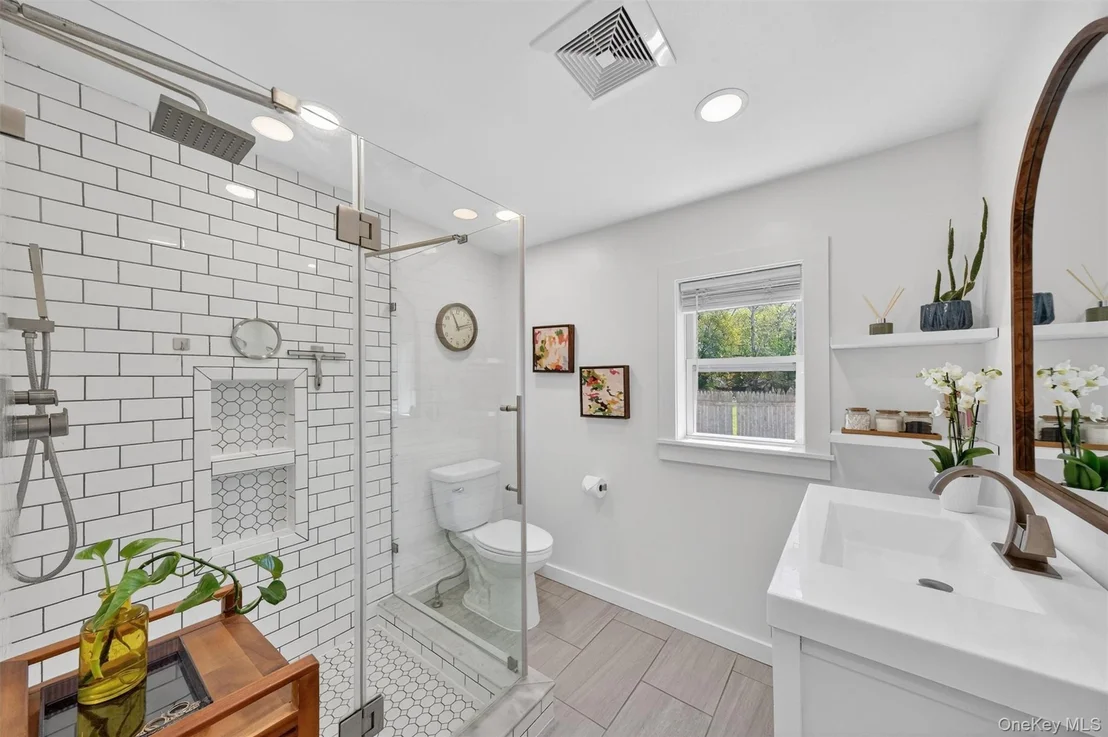 Photo of 28 Eastern Parkway