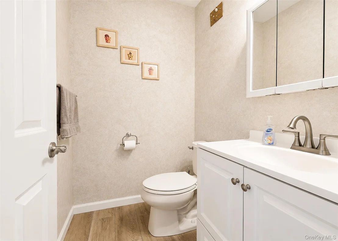 Photo of 73 Springmeadow Drive
