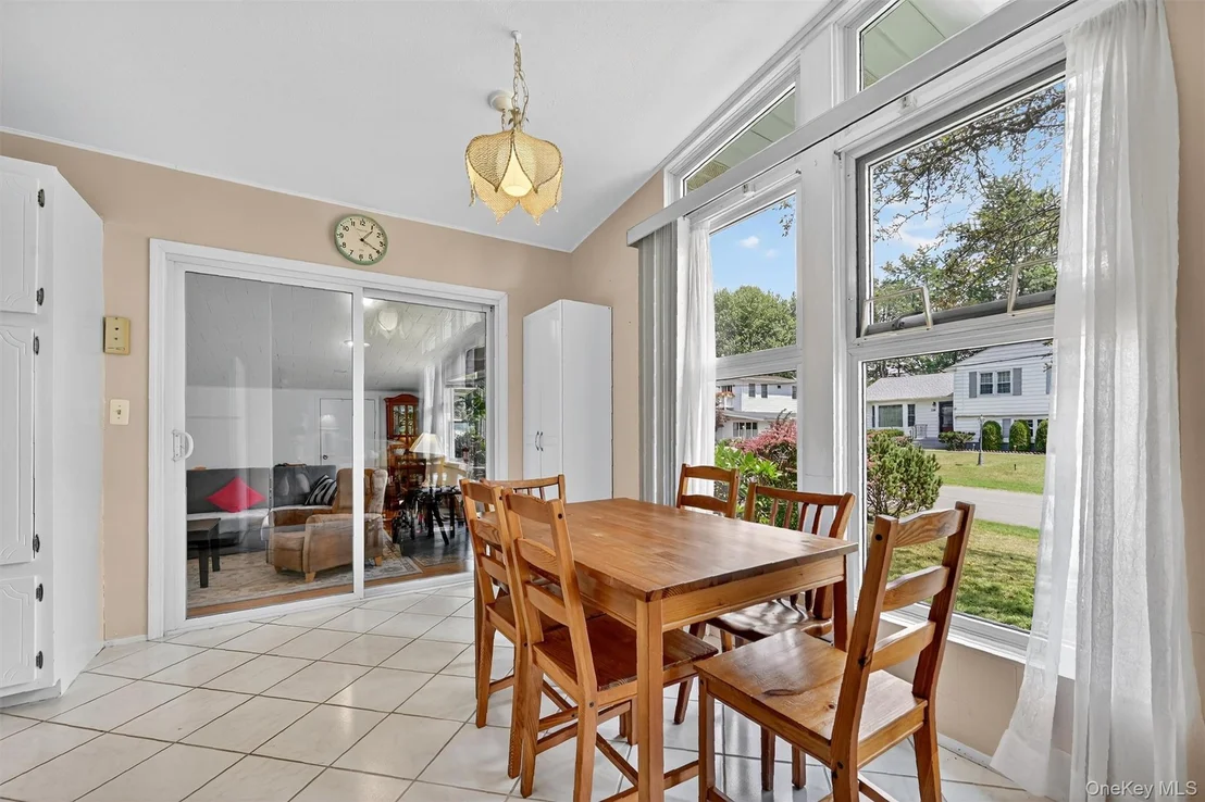 Photo of 25 Crescent View