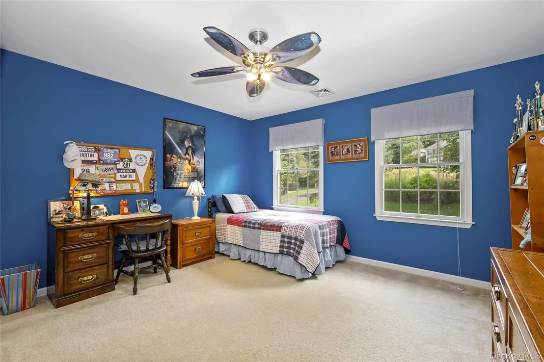 Photo of 20 Parkview Circle