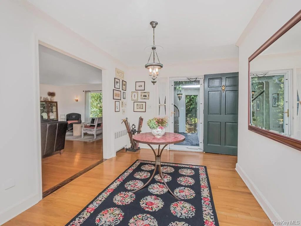 Photo of 105 Douglas Road