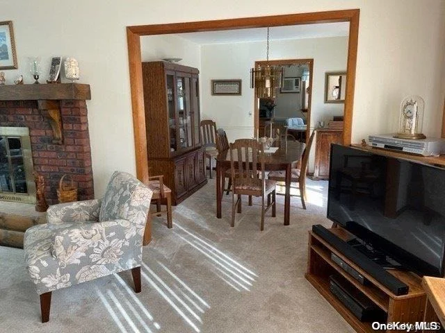 Photo of 455 Beacon Avenue