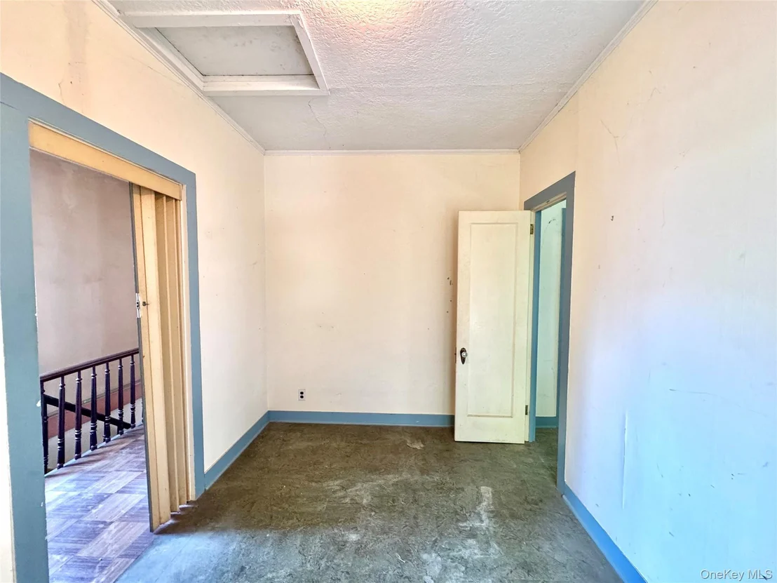 Photo of 571 Main Street