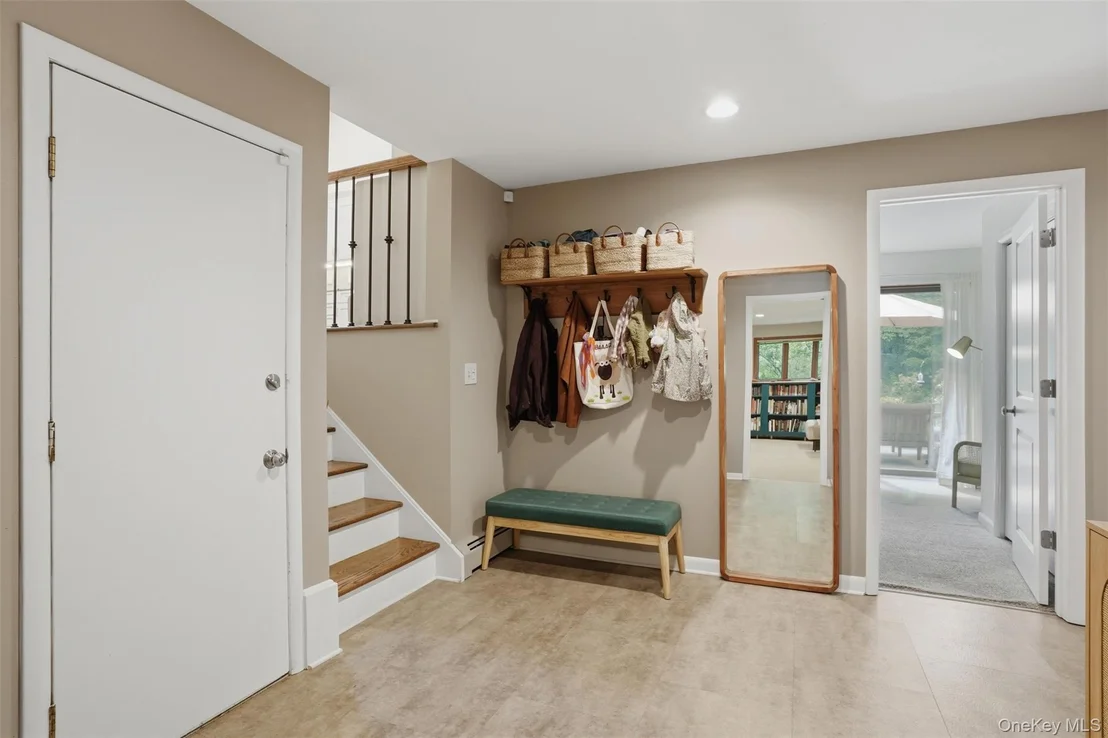 Photo of 17 Stoutenburgh Drive