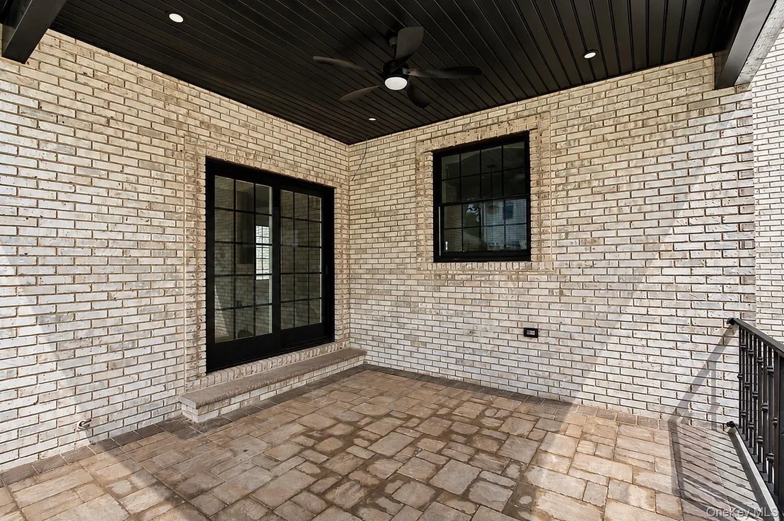 Photo of 37 Beverly Drive