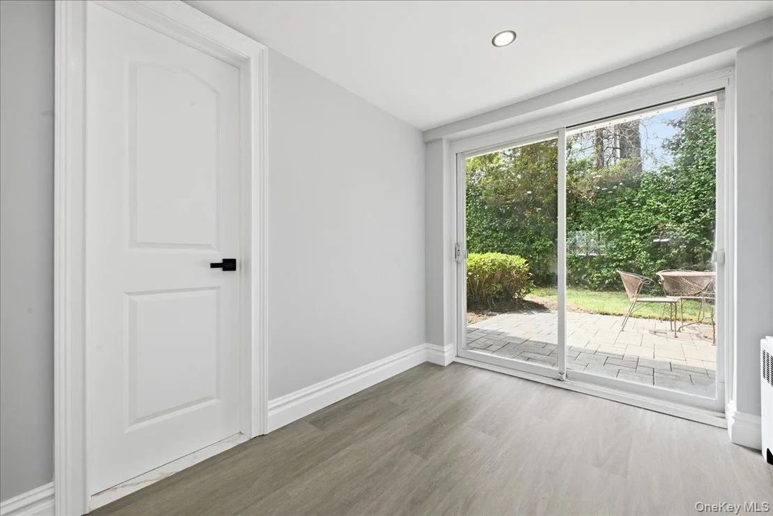 Photo of 90 Grohmans Lane