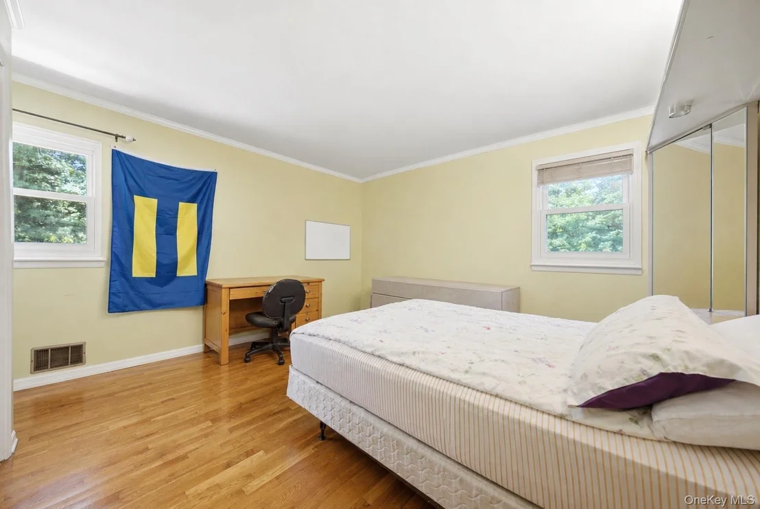 Photo of 785 Sequoia Drive