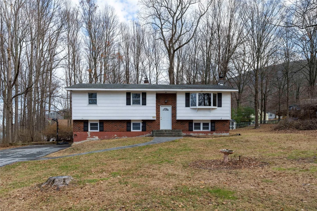 Photo of 11 Brookside Road