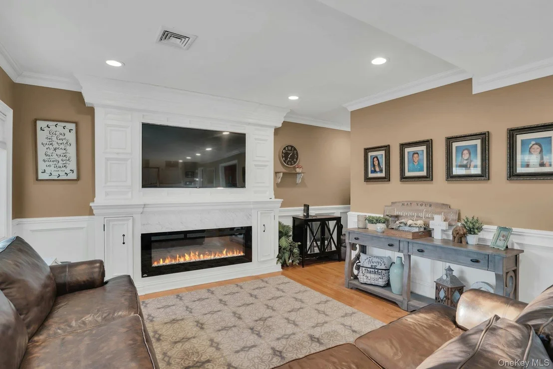 Photo of 22 Schuyler Drive
