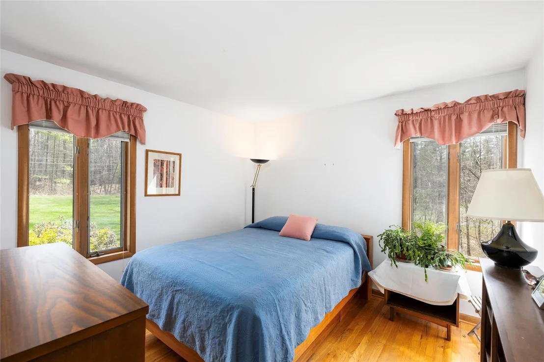 Photo of 23 Stoutenburgh Drive