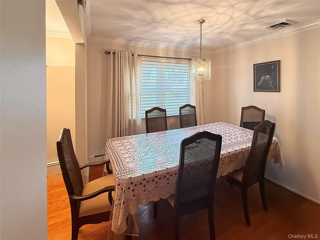 Photo of 112 Putnam Road