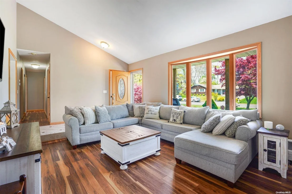 Photo of 24 Rustic Road