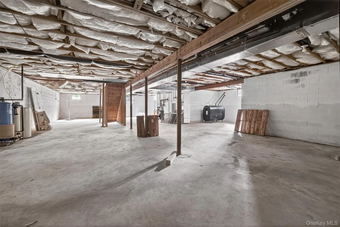 Photo of 16 Apple Summit Lane