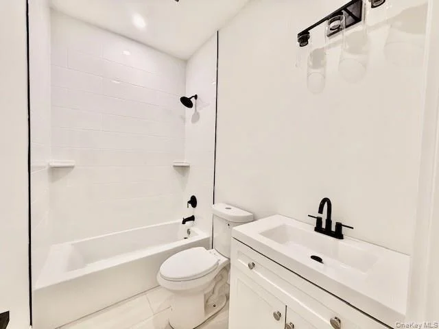 Photo of 10 Amarr Drive