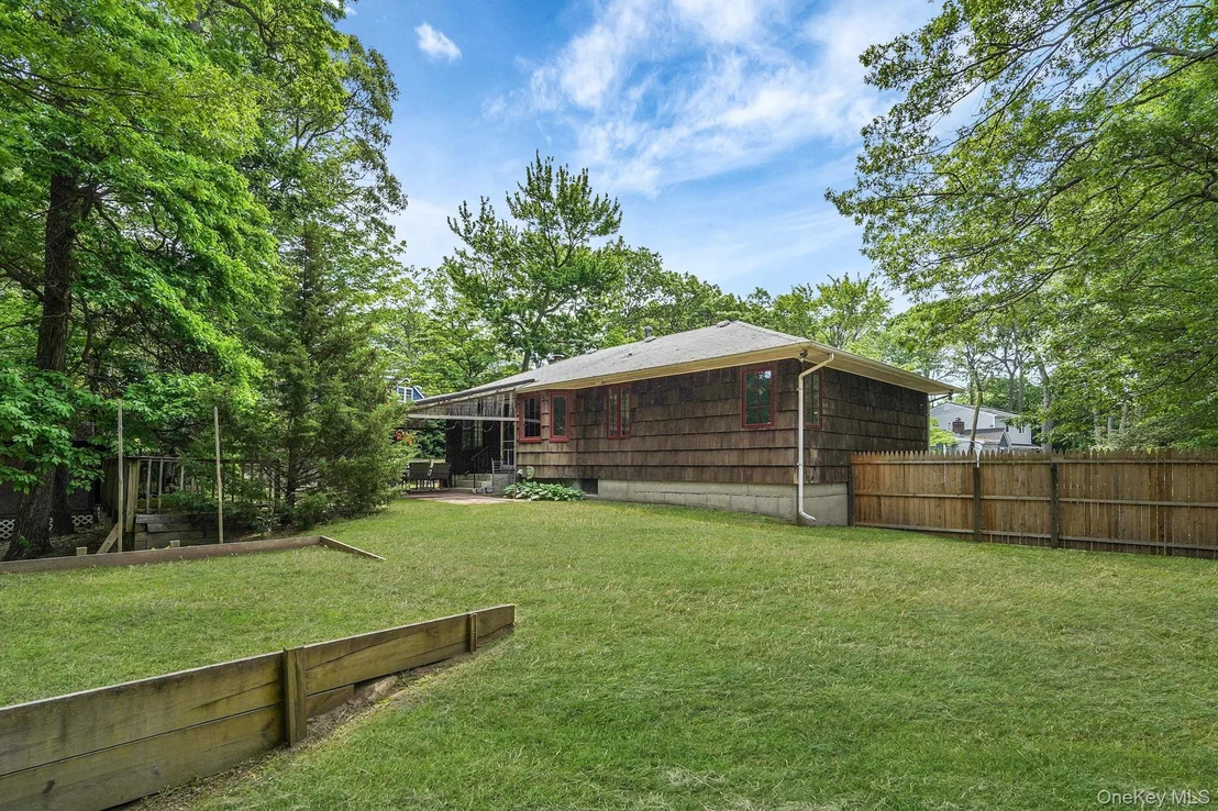 Photo of 29 Patchogue Road