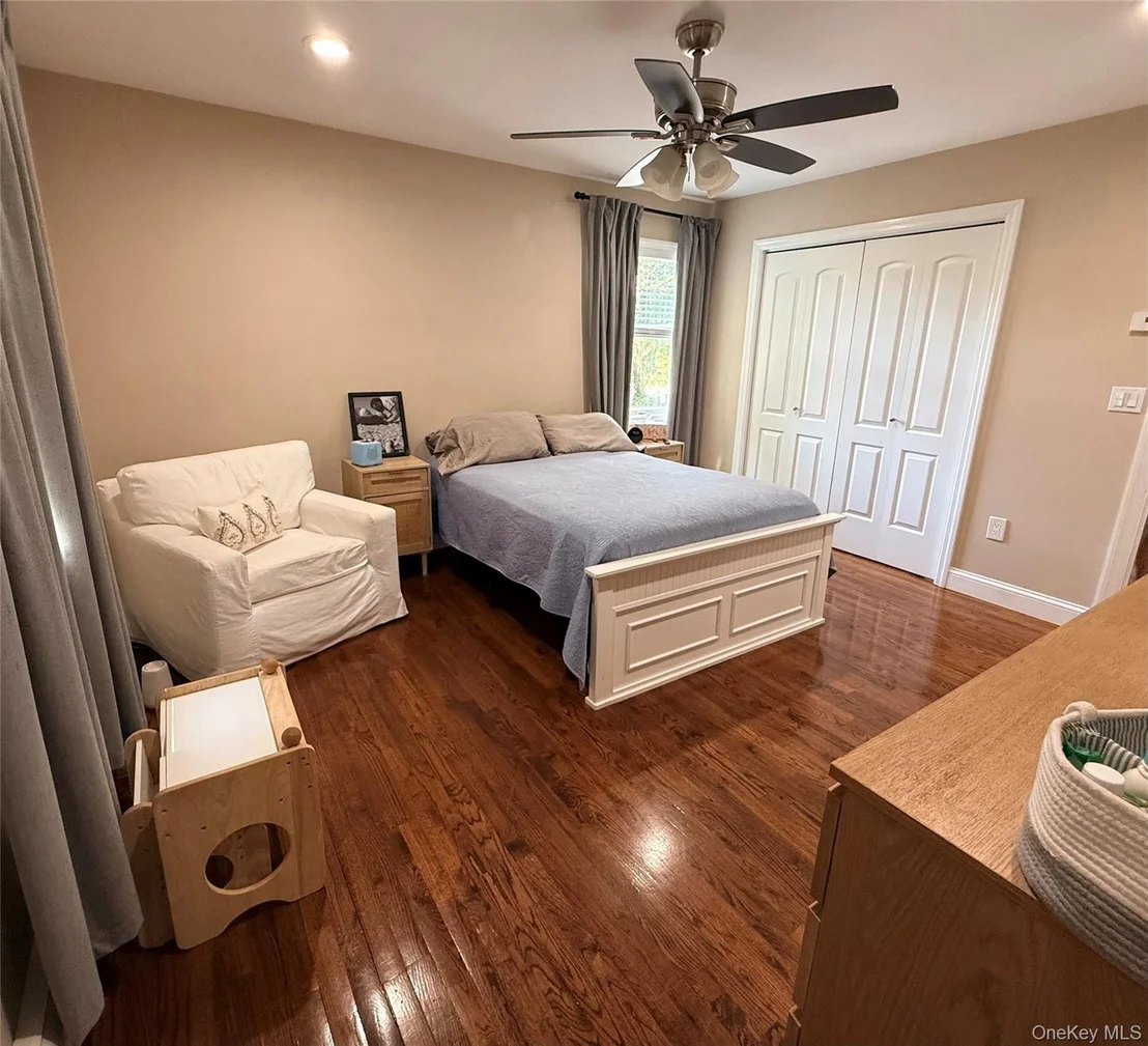 Photo of 6 Pond View Drive