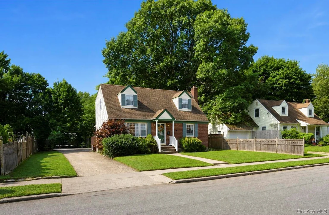 Photo of 44 Maple Drive