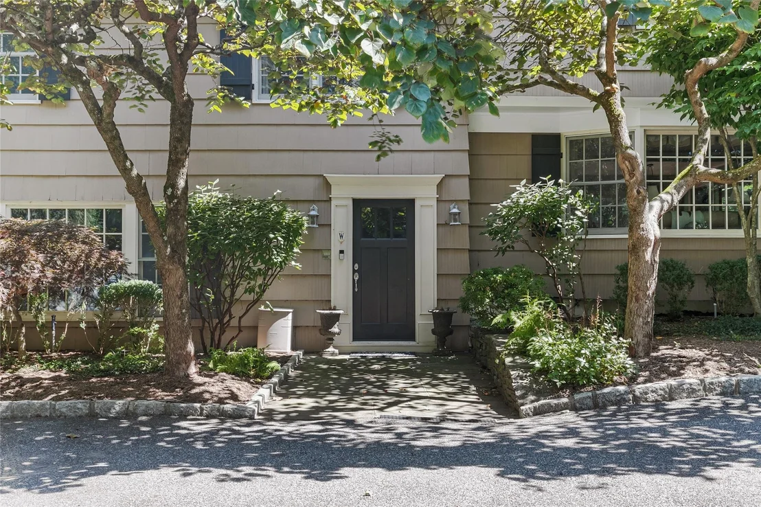 Photo of 12 Fox Ridge Road