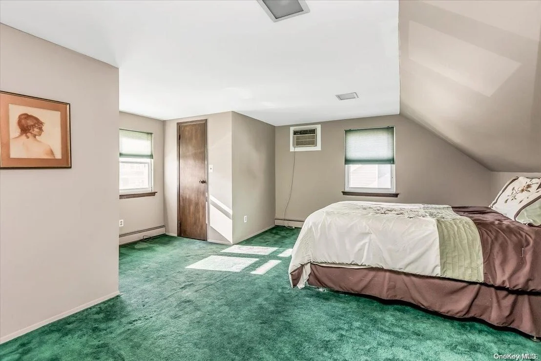 Photo of 7 Edgewood Drive