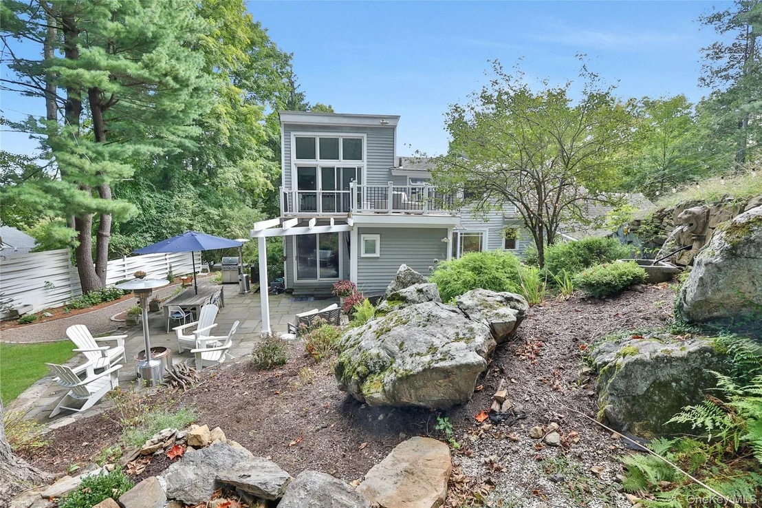 Photo of 8 Old Roaring Brook Road