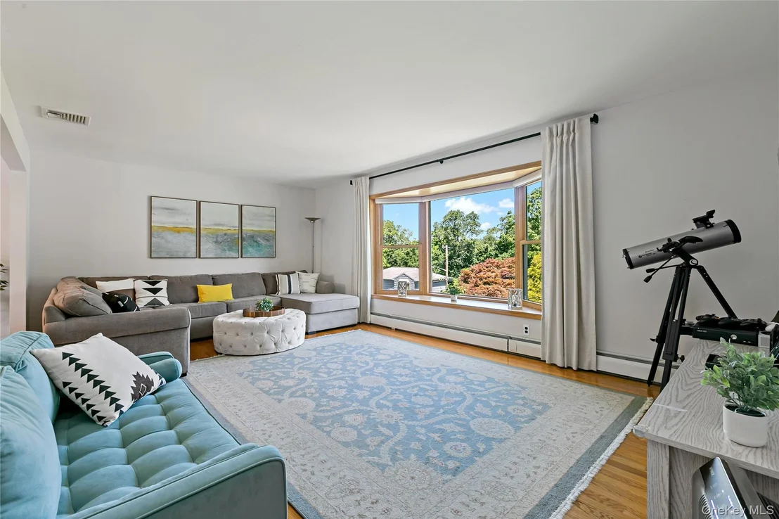 Photo of 4 Cooper Drive