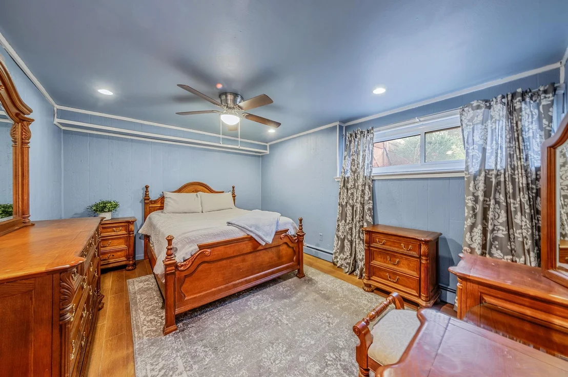 Photo of 41 Winslow Lane
