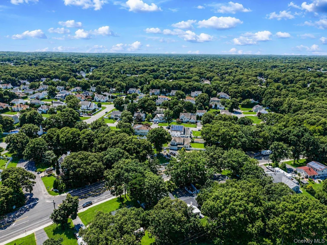 Photo of 1011 Old Town Road