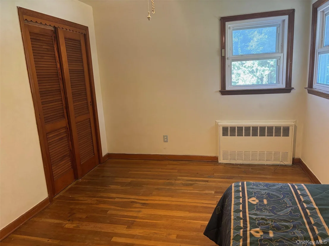Photo of 10 13th Avenue