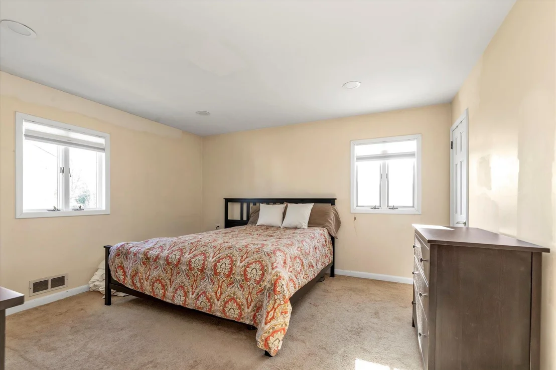 Photo of 18 Circle Drive
