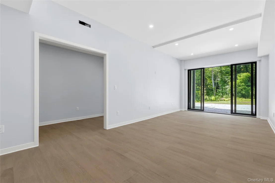 Photo of 41 Mead Road