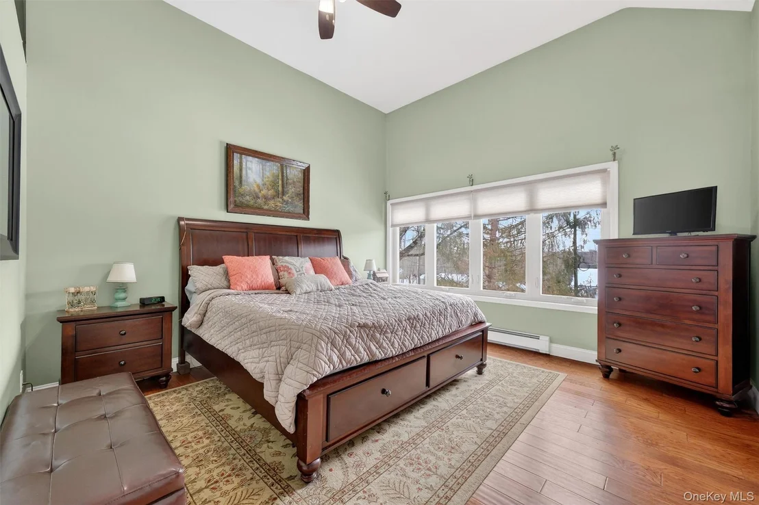 Photo of 8 Peach Road